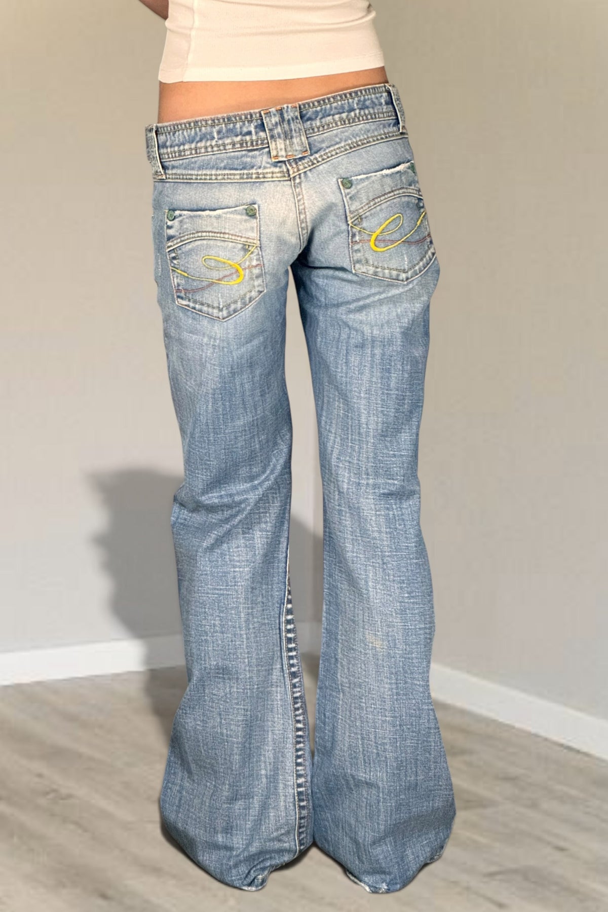 Lågmidjade jeans stl: M