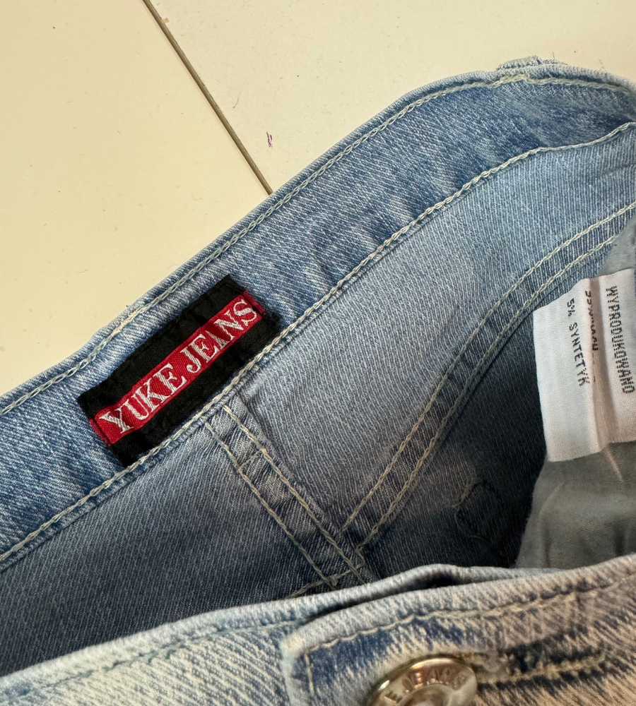 Utsvängda jeans–stl: XS