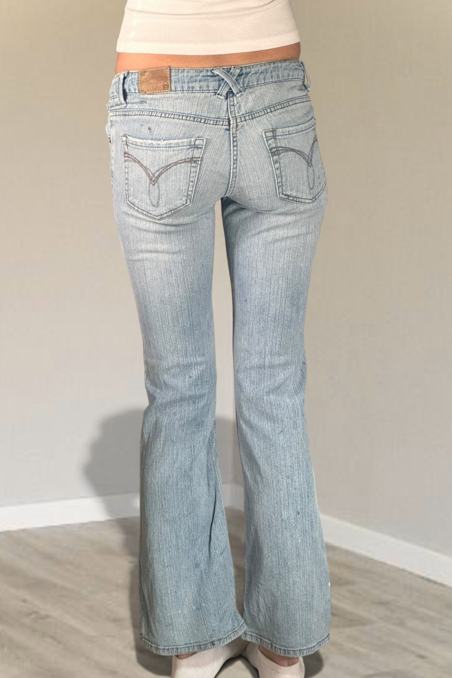 Low-rise jeans size: (copy 4)