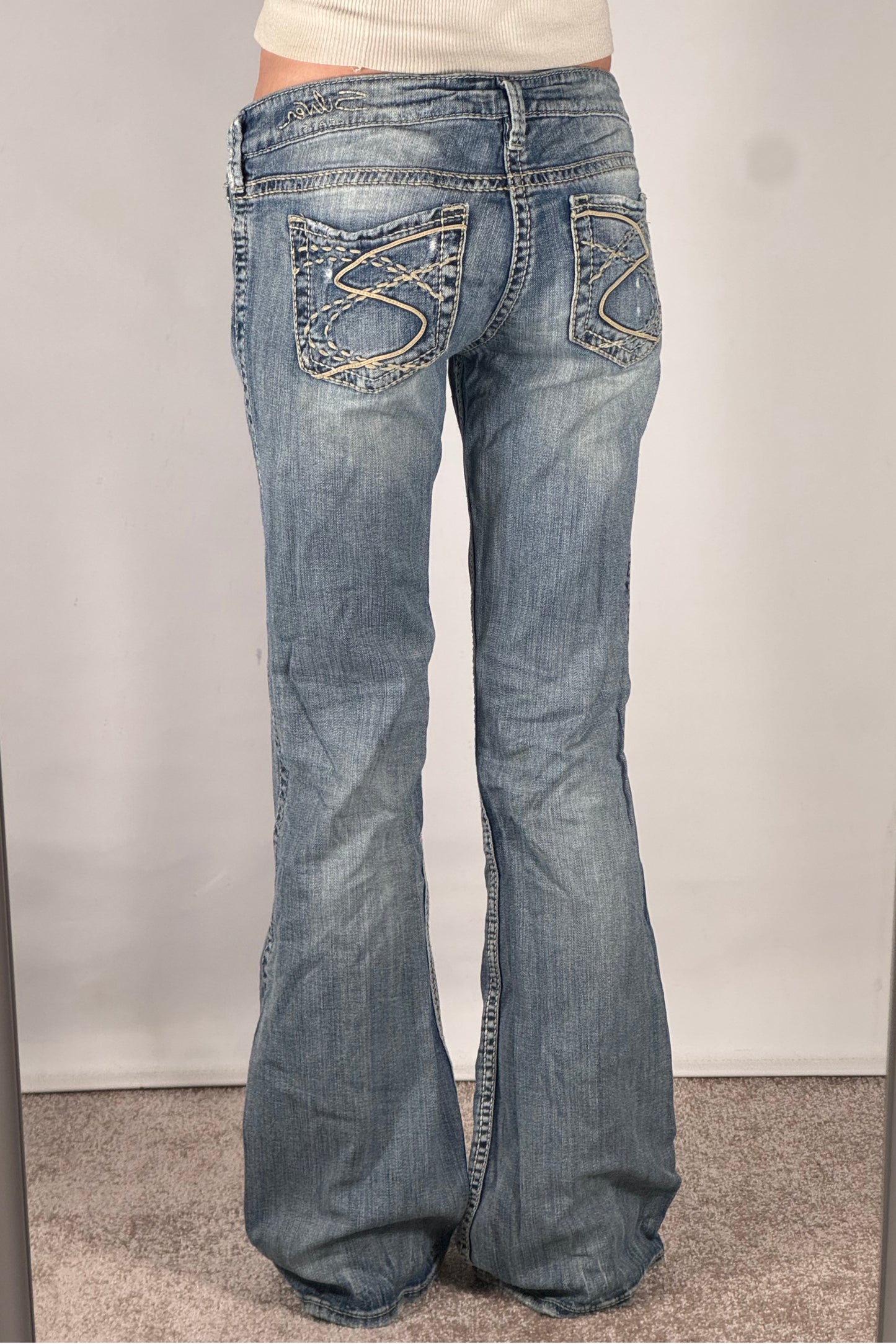 Lavtaljede jeans str: S