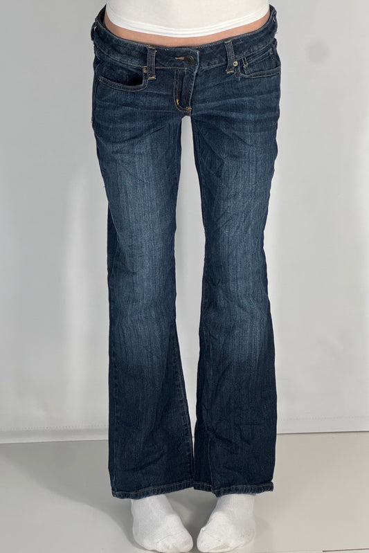 Lågmidjade jeans stl: M
