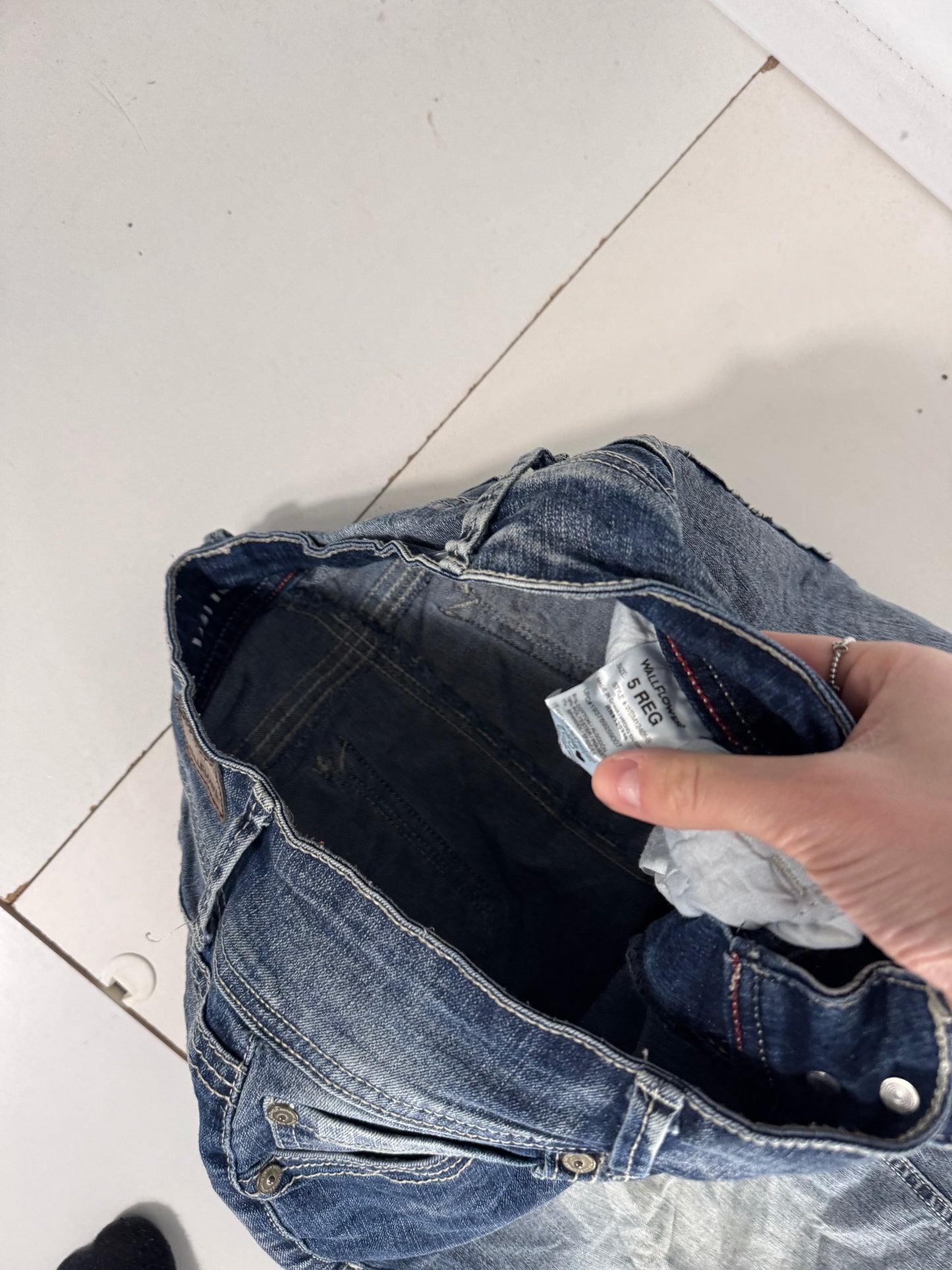Utsvängda jeans stl: XS