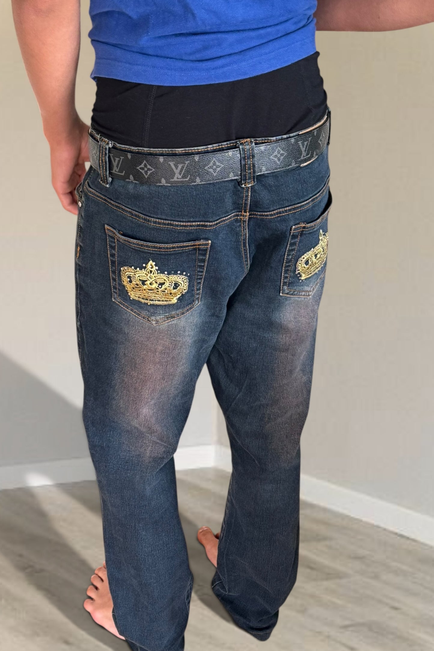 Unisex jeans size: M