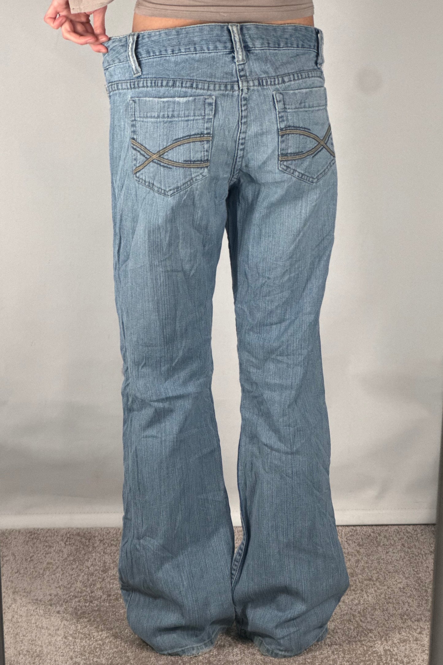 Lågmidjade jeans stl: M