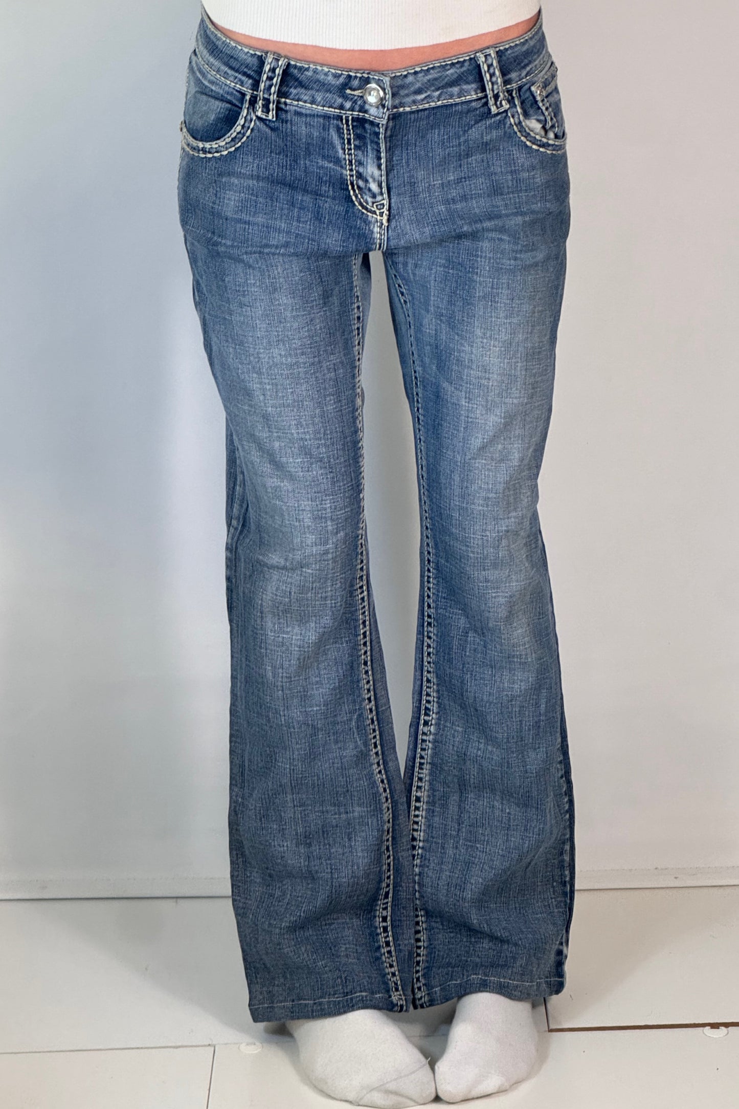 Lågmidjade jeans stl: M