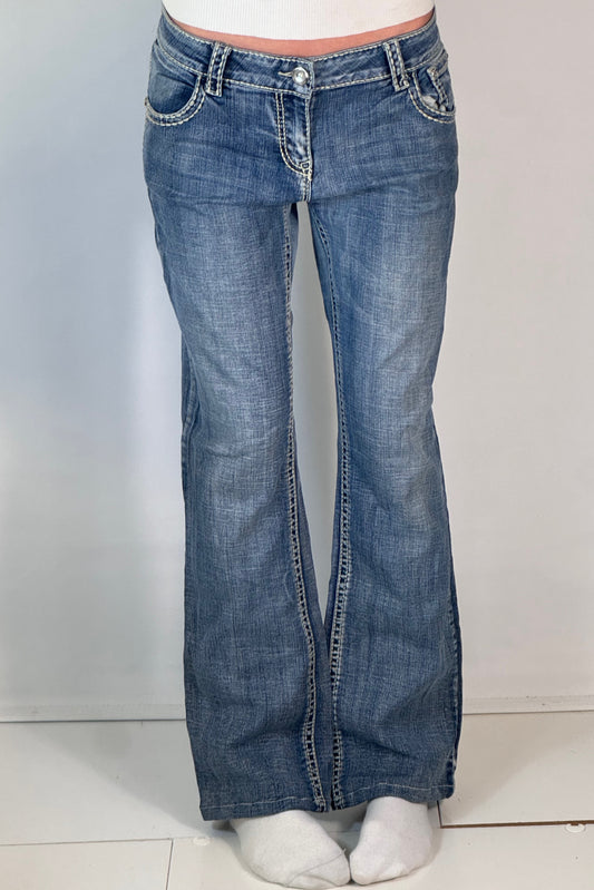 Lågmidjade jeans stl: M