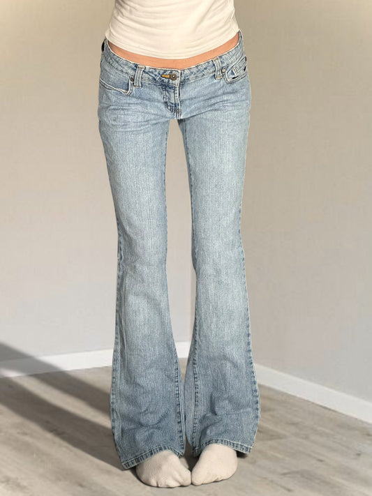Lågmidjade jeans stl: M