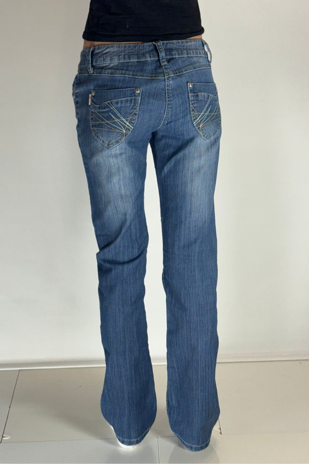 Lågmidjade jeans–stl: S