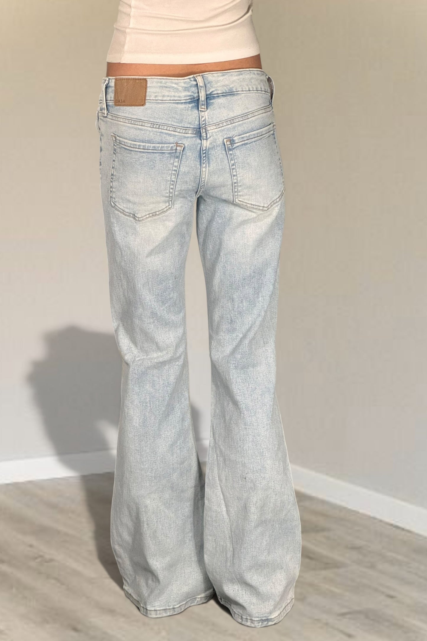 Lågmidjade jeans stl: (kopia 176)