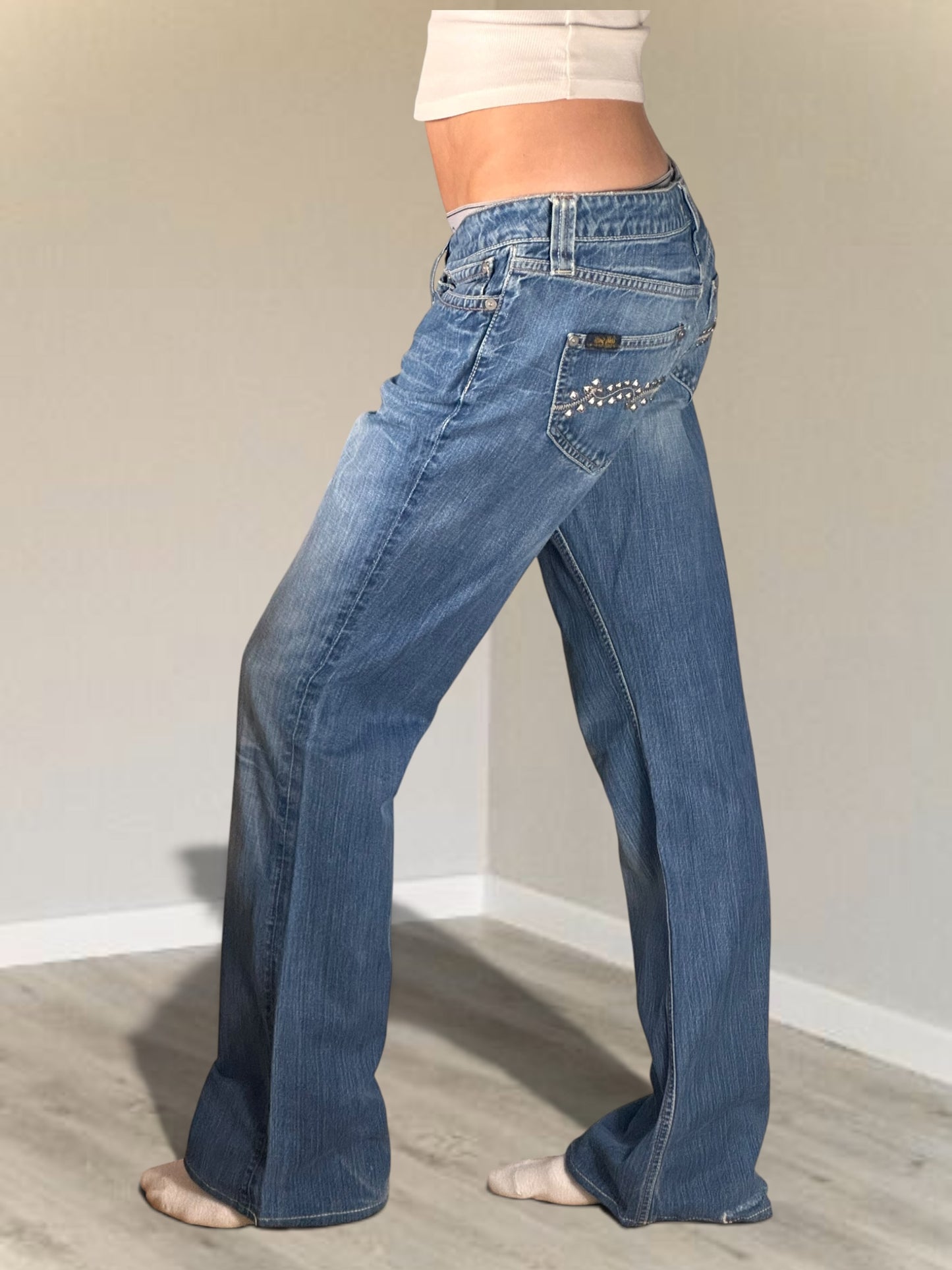 Lågmidjade jeans stl: (kopia 122)