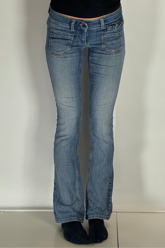 Lågmidjade jeans–stl: XS