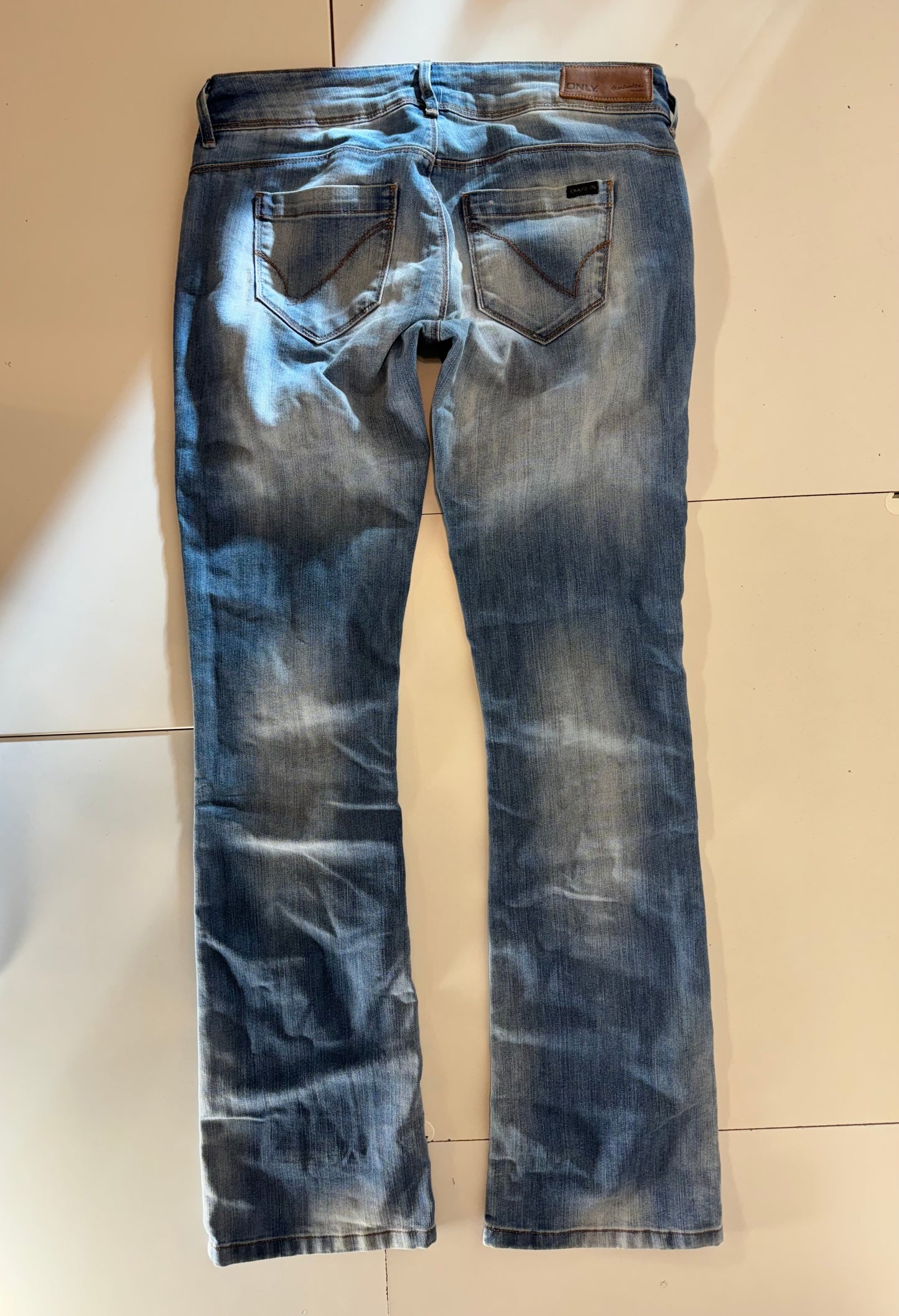 Lågmidjade jeans stl: M