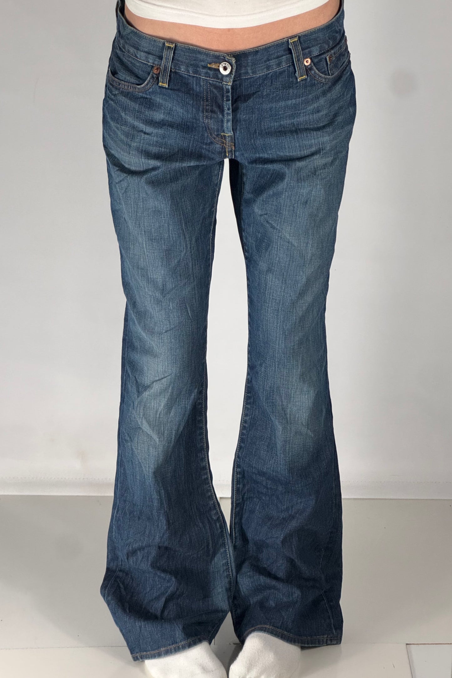 Lågmidjade jeans stl: M