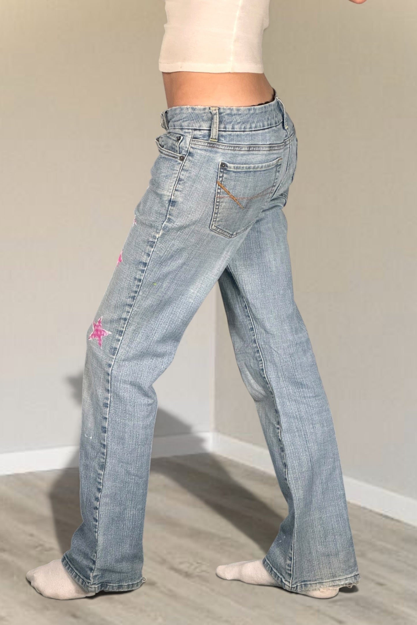 Utsvängda jeans stl: S