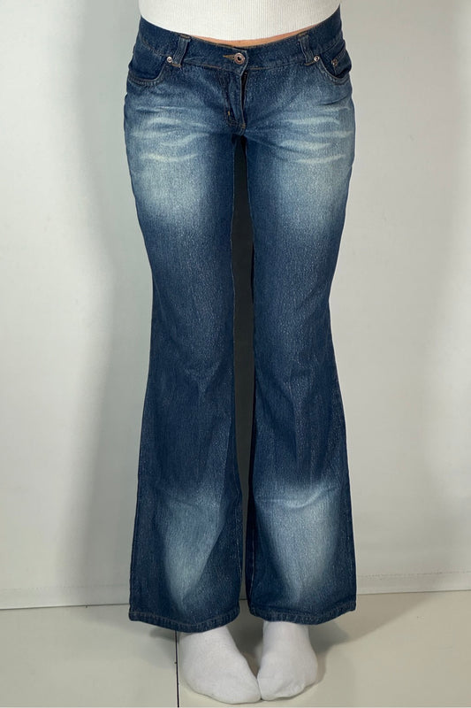 Utsvängda jeans–stl: XS