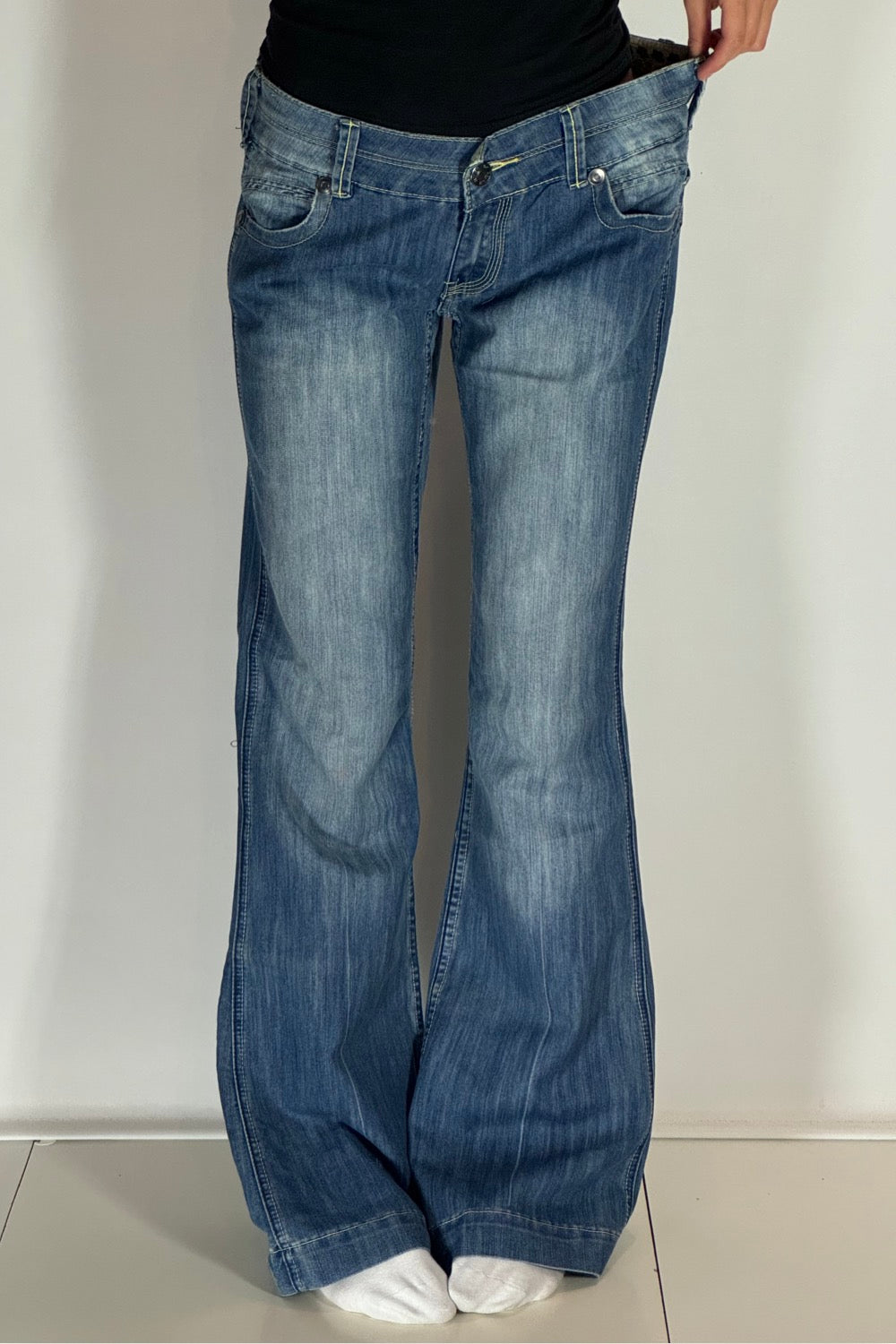 Lågmidjade jeans stl: M/L