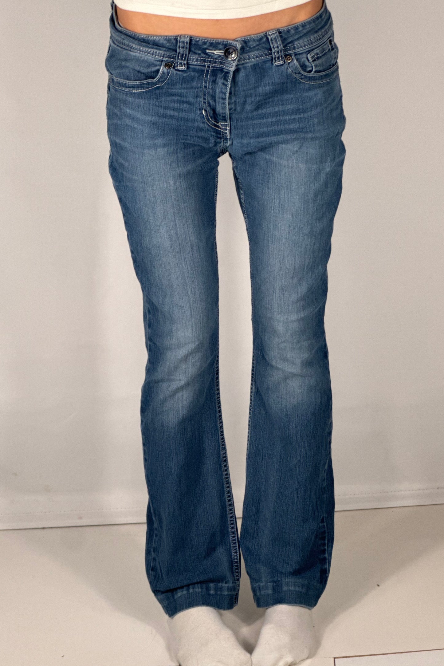 Lågmidjade jeans stl: S