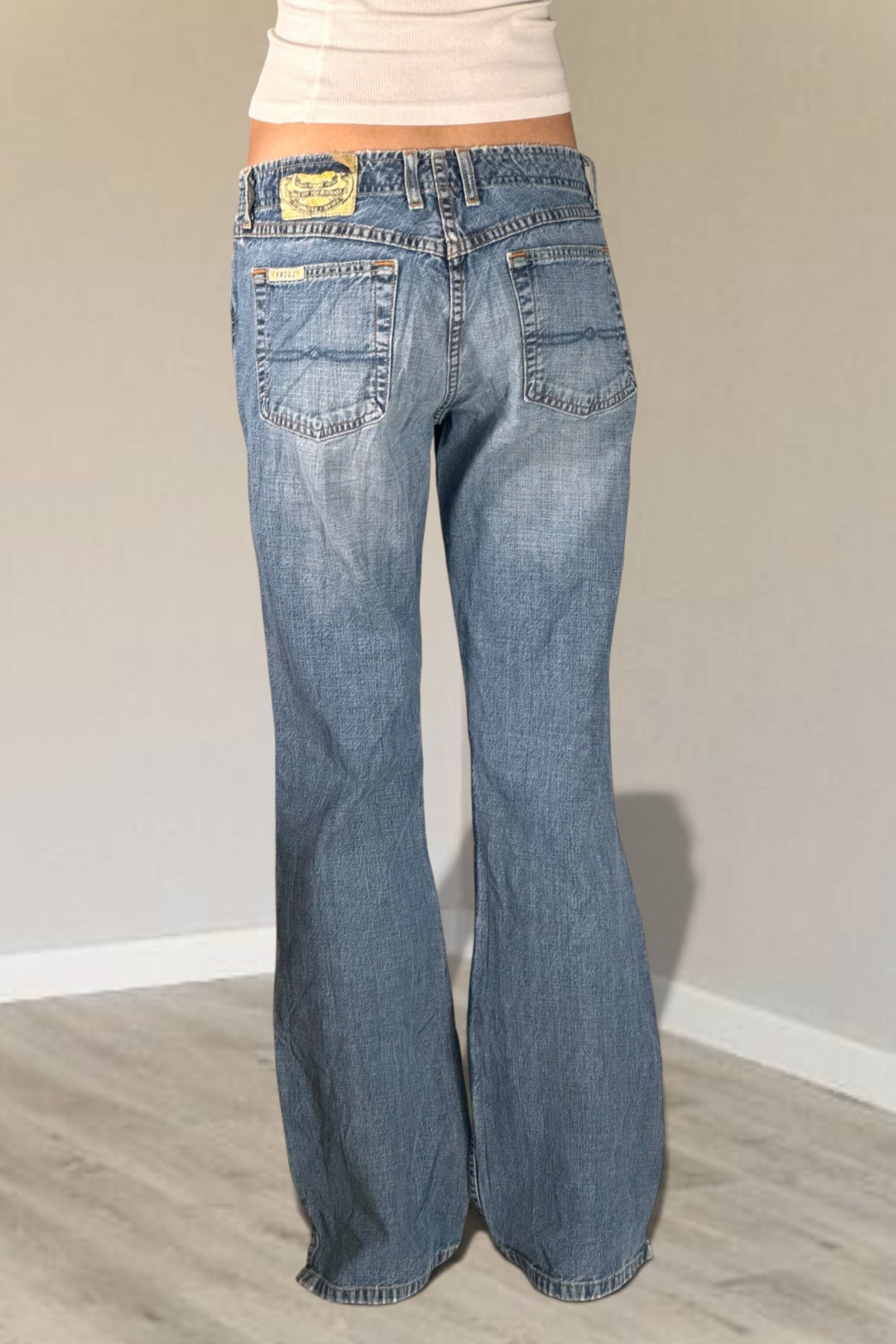 Flared jeans size: XS