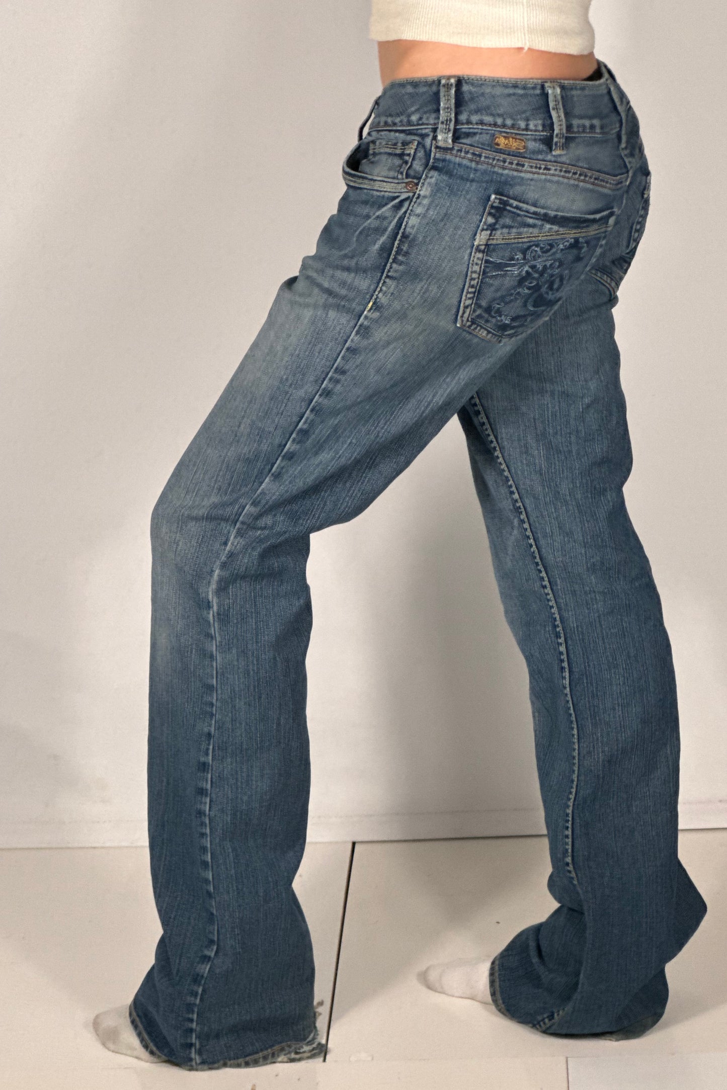 Utsvingte jeans str: S