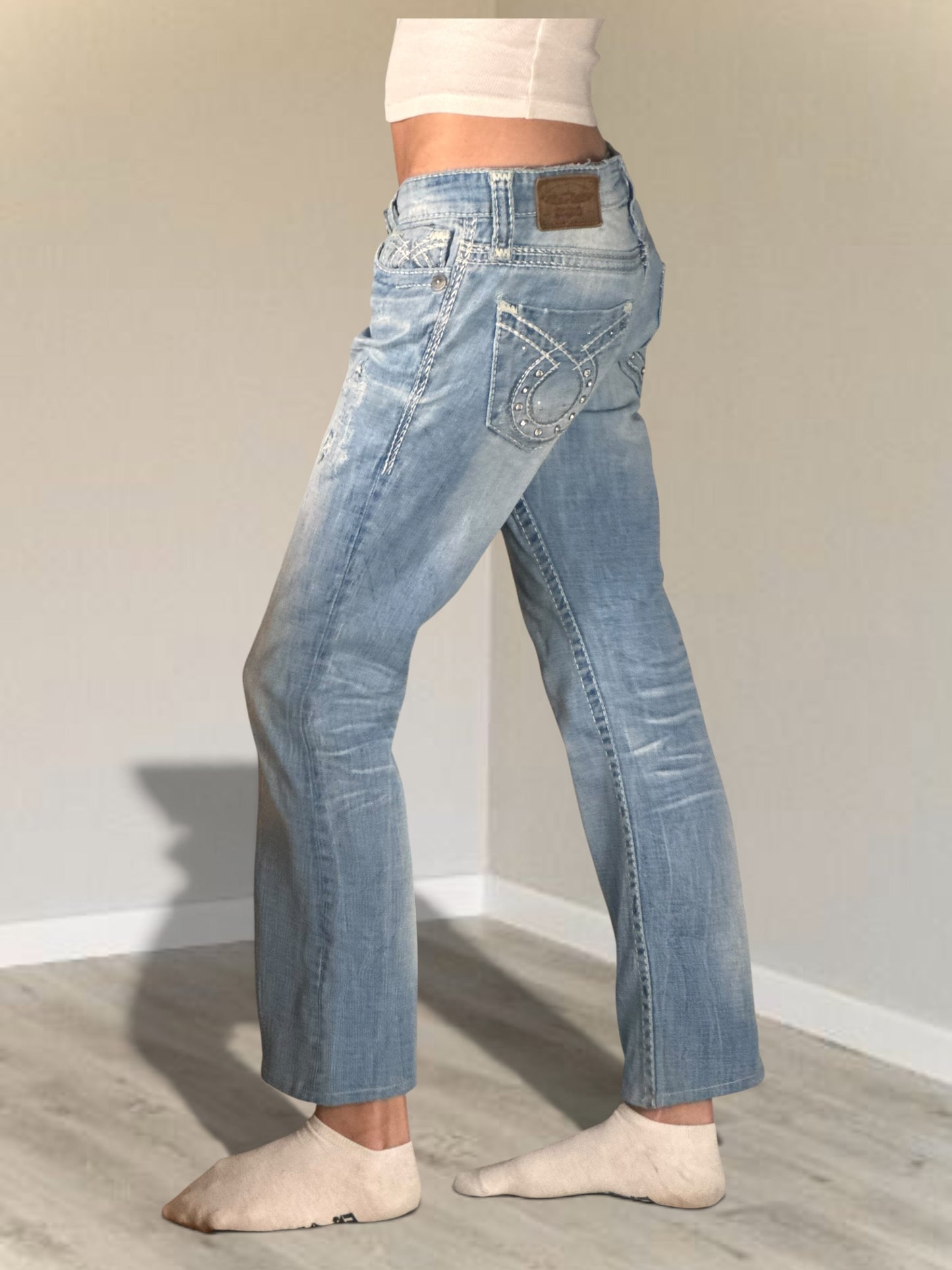 Low-waisted jeans size: S