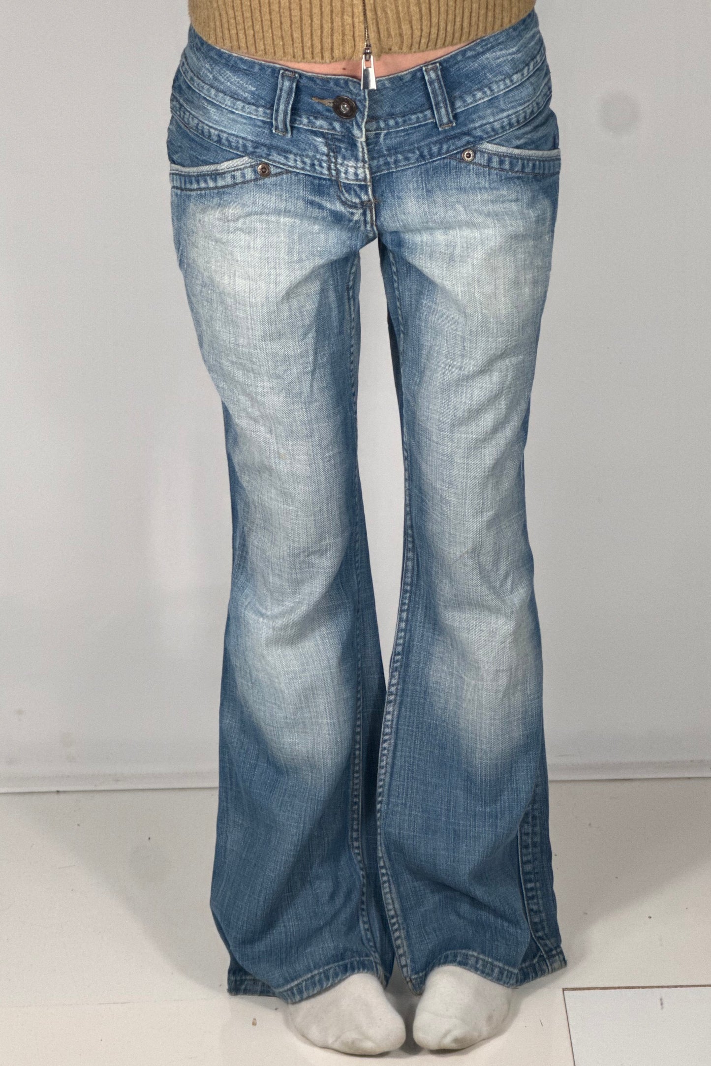 Lavtaljede jeans str: M