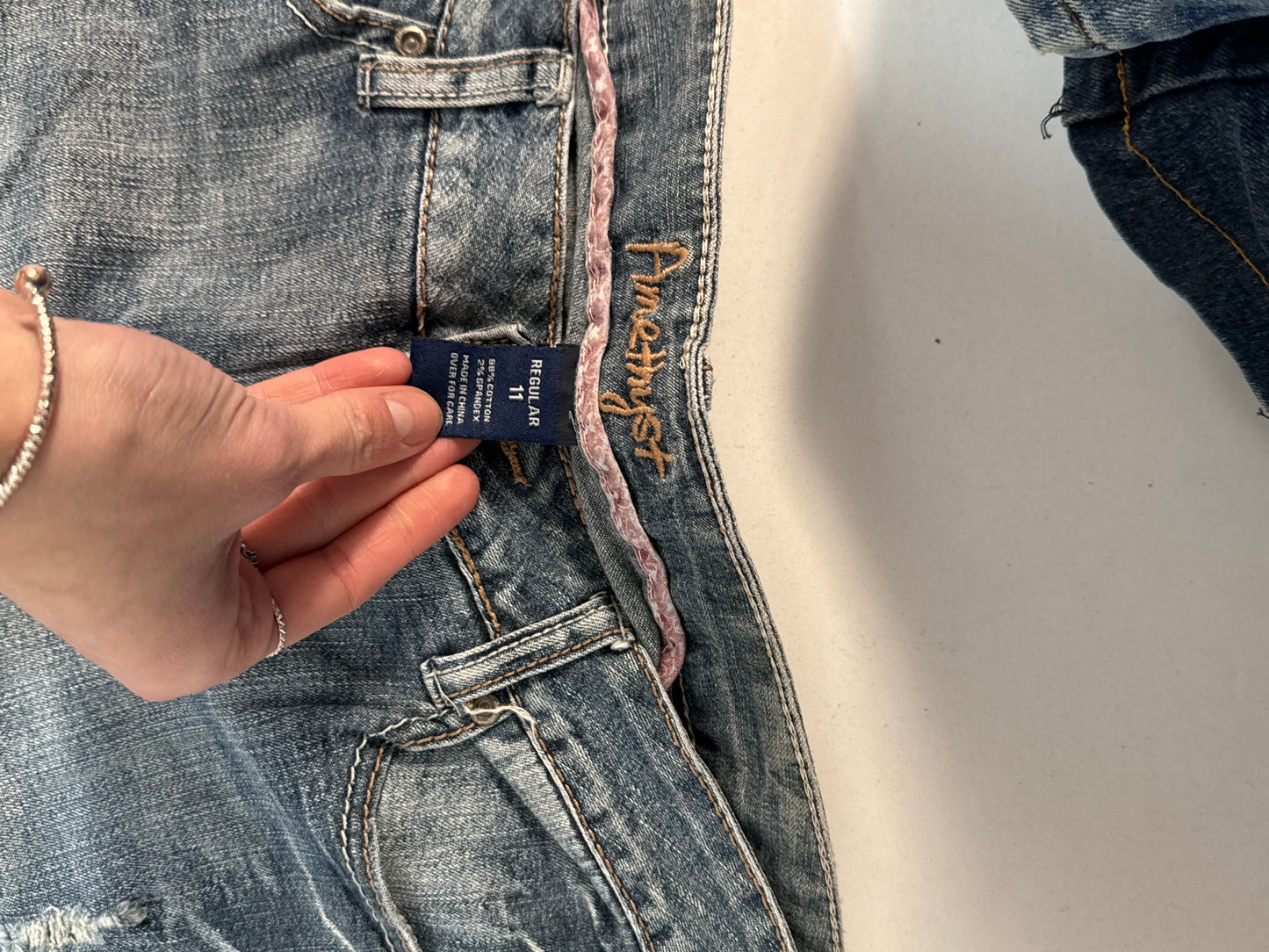 Lavtaljede jeans str: M