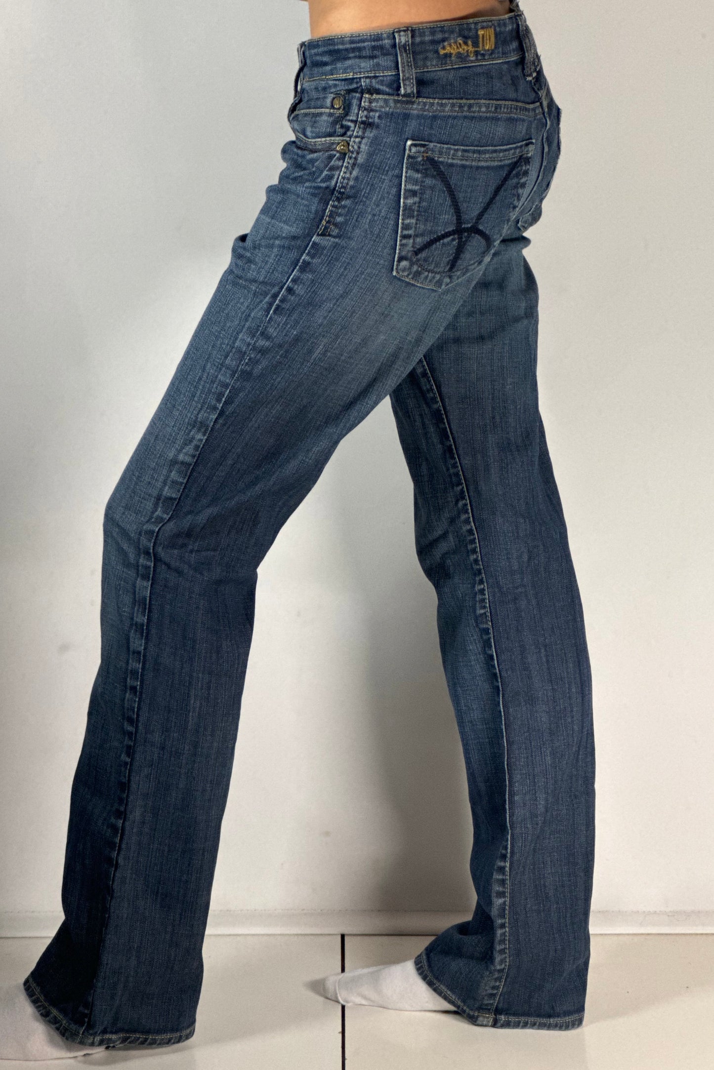 Utsvängda jeans stl: XS/S
