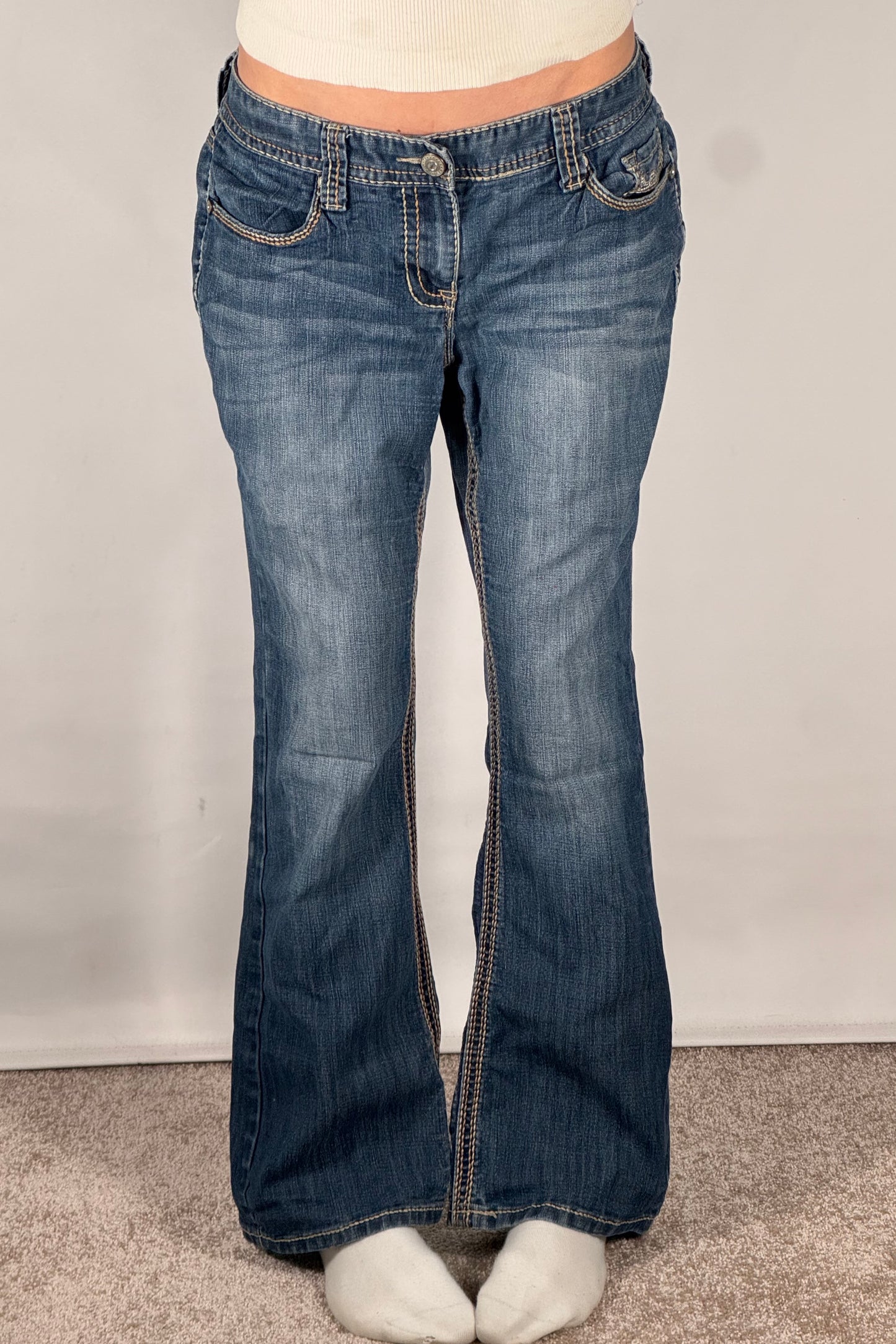 Lågmidjade jeans stl: M