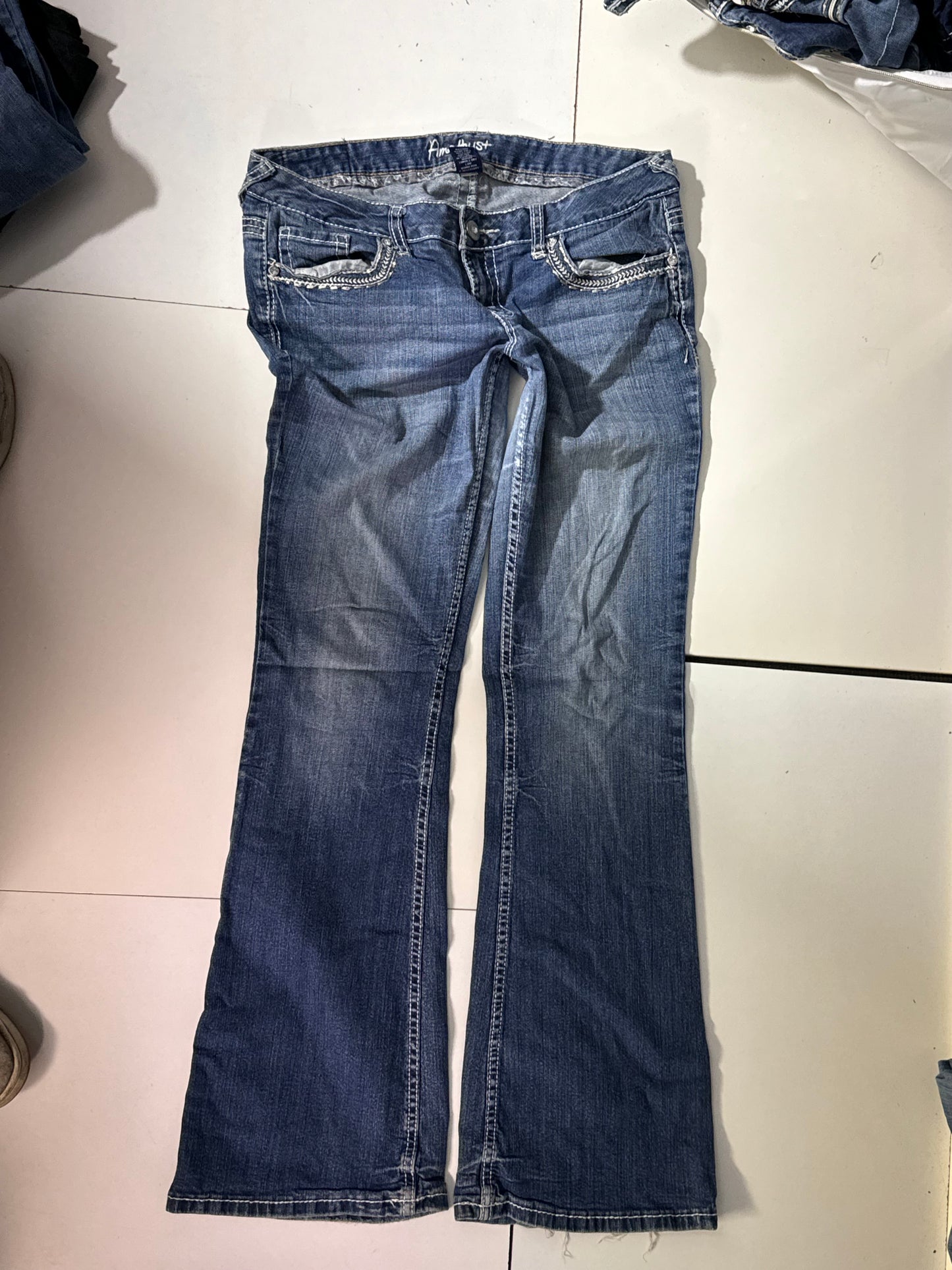 Lågmidjade jeans stl: M