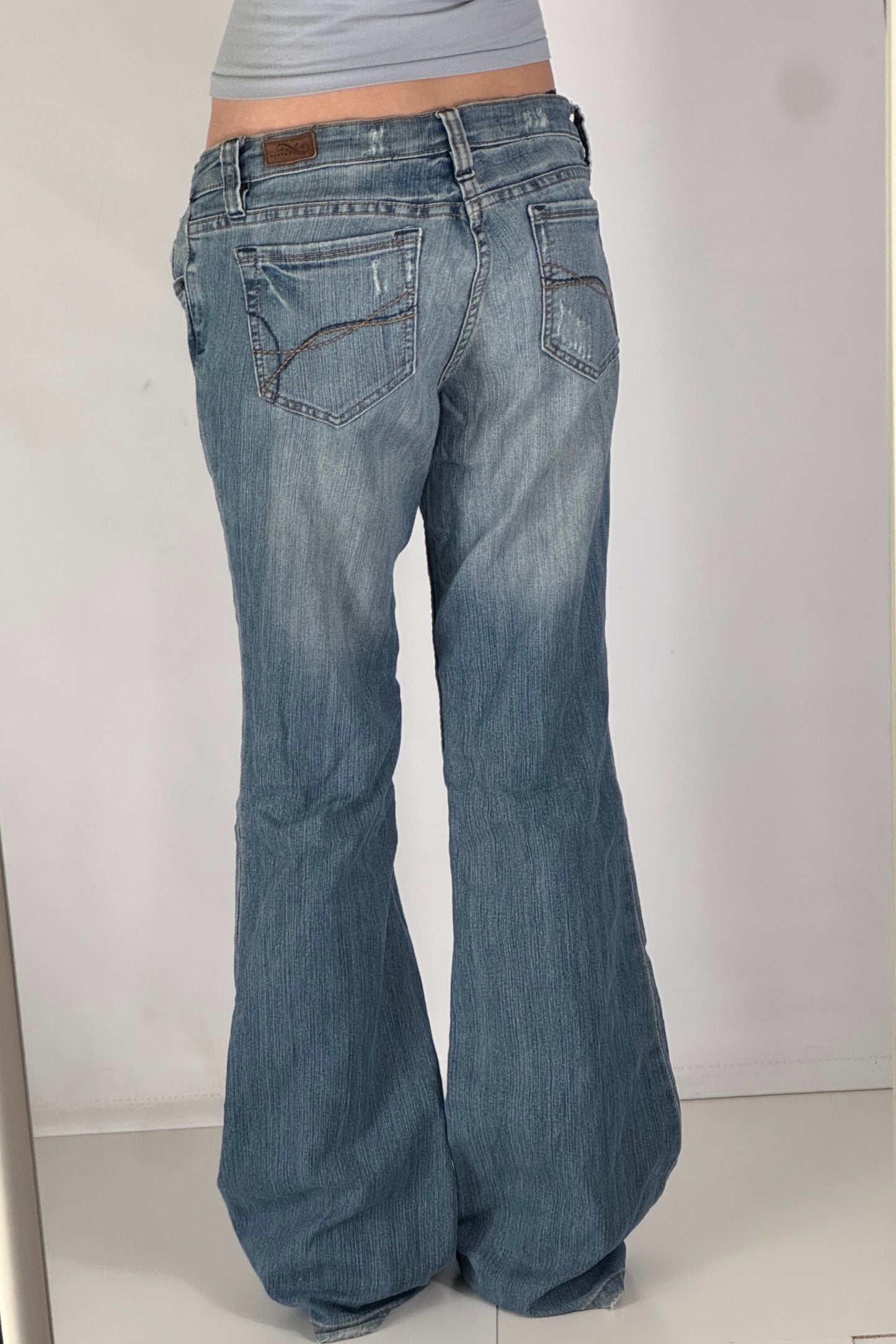 Lågmidjade jeans stl: M