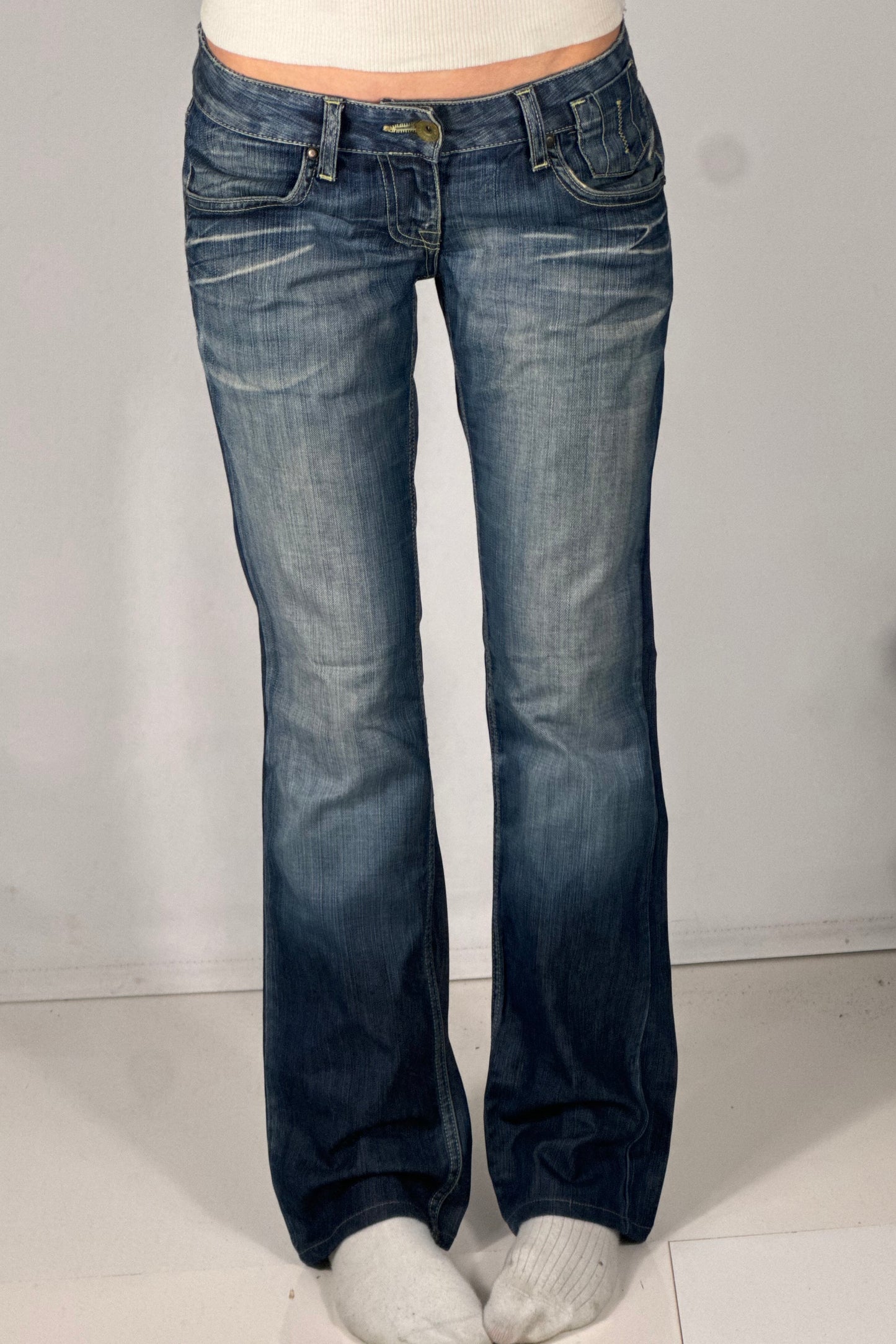 Lavlivede jeans str: XS