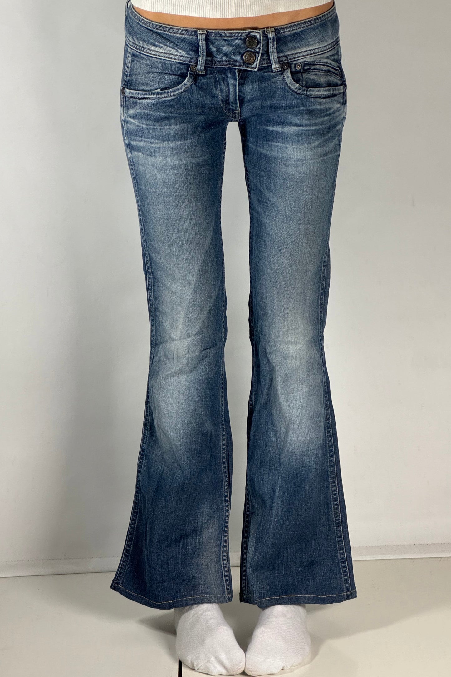 Lågmidjade jeans stl: S