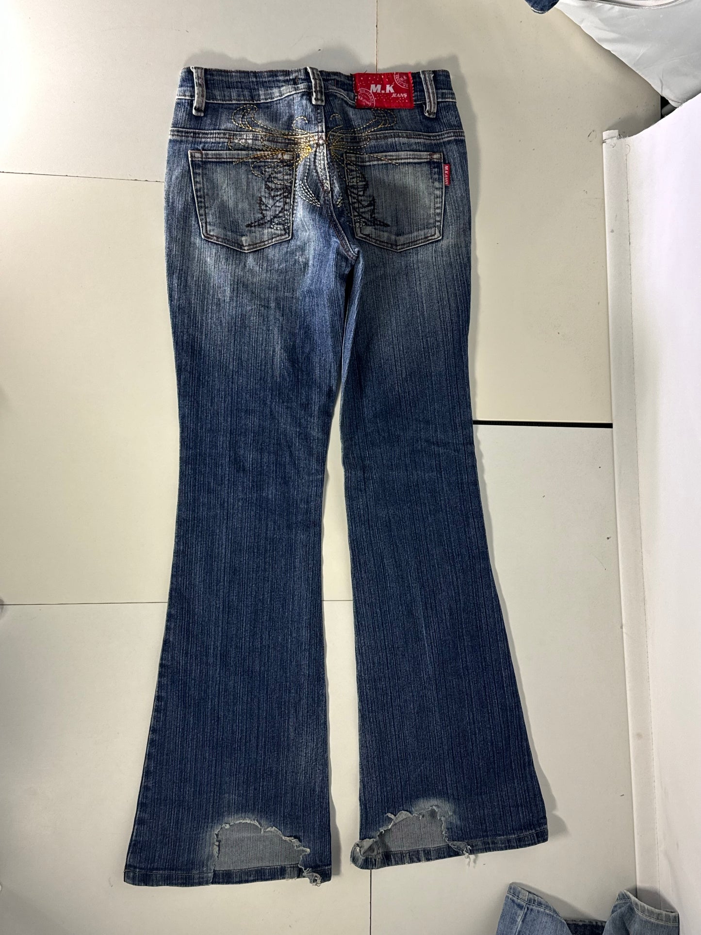 Utsvängda jeans stl: XS