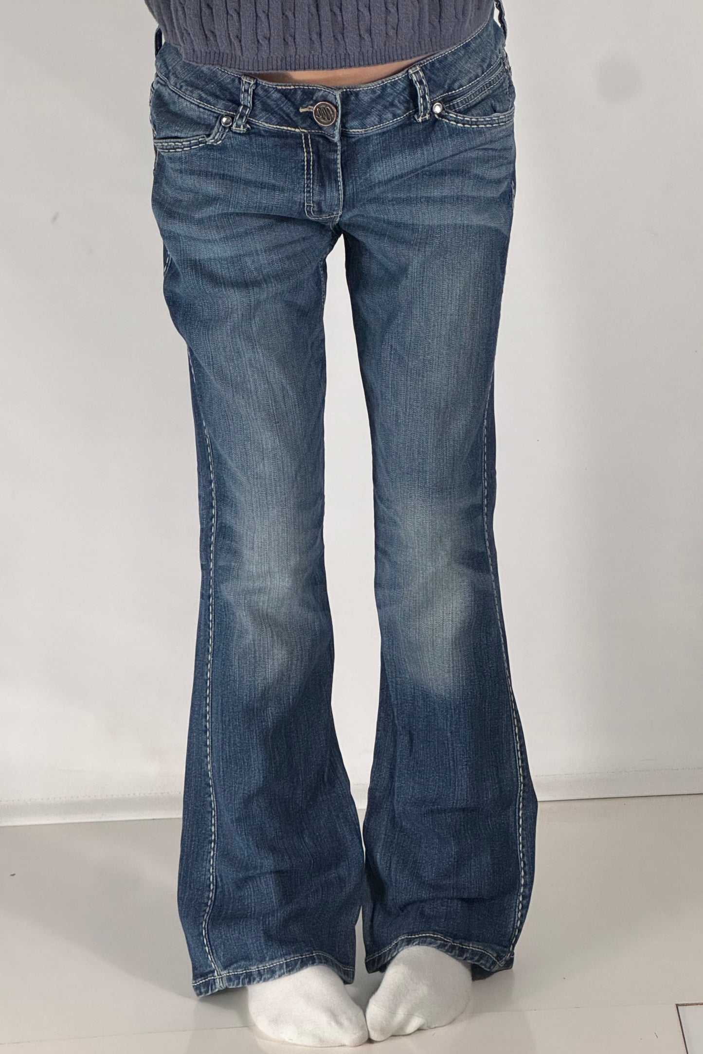 Lågmidjade jeans stl: M
