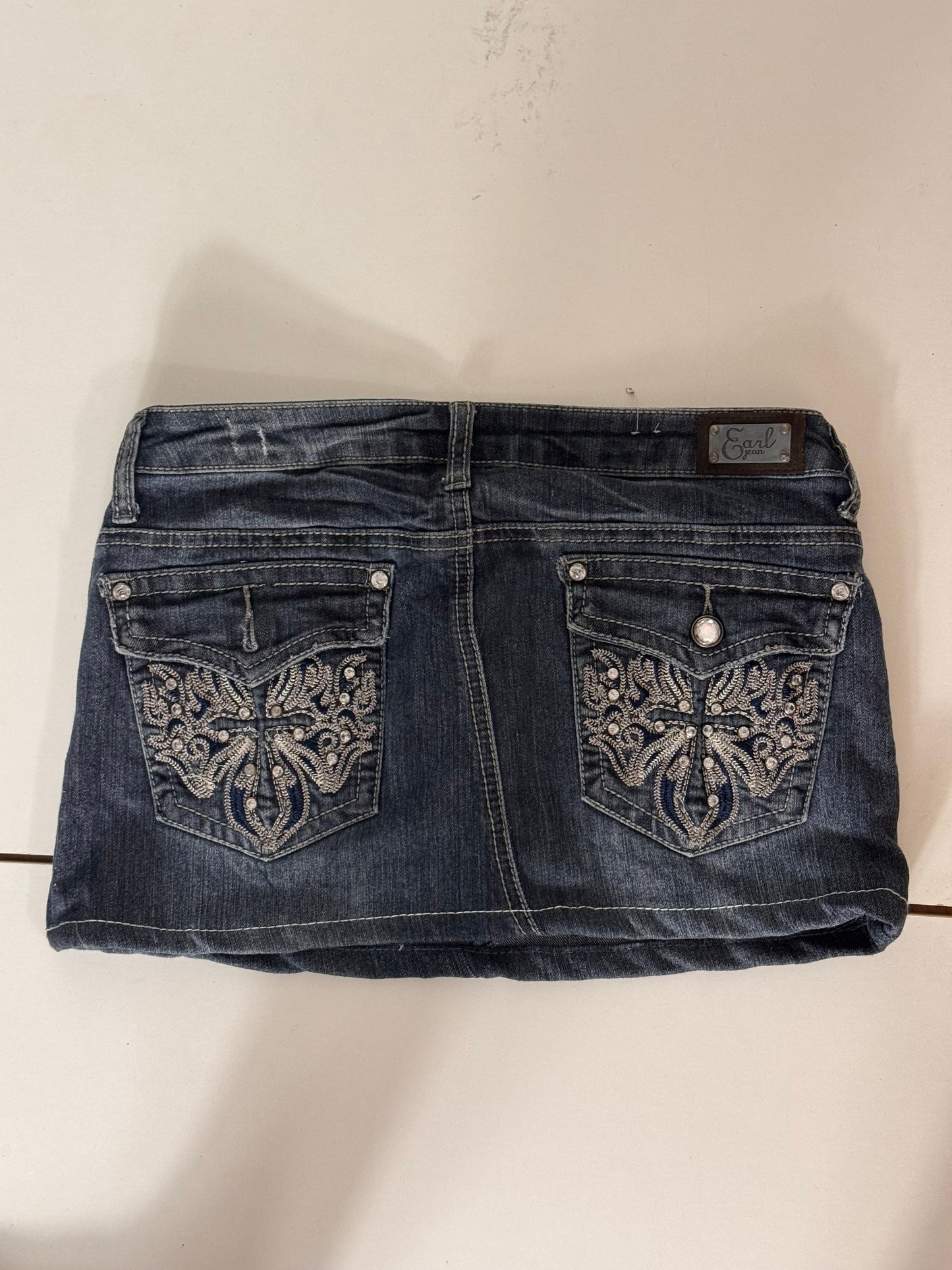 Denim skirt size: S