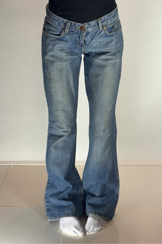 Lågmidjade jeans–stl: L