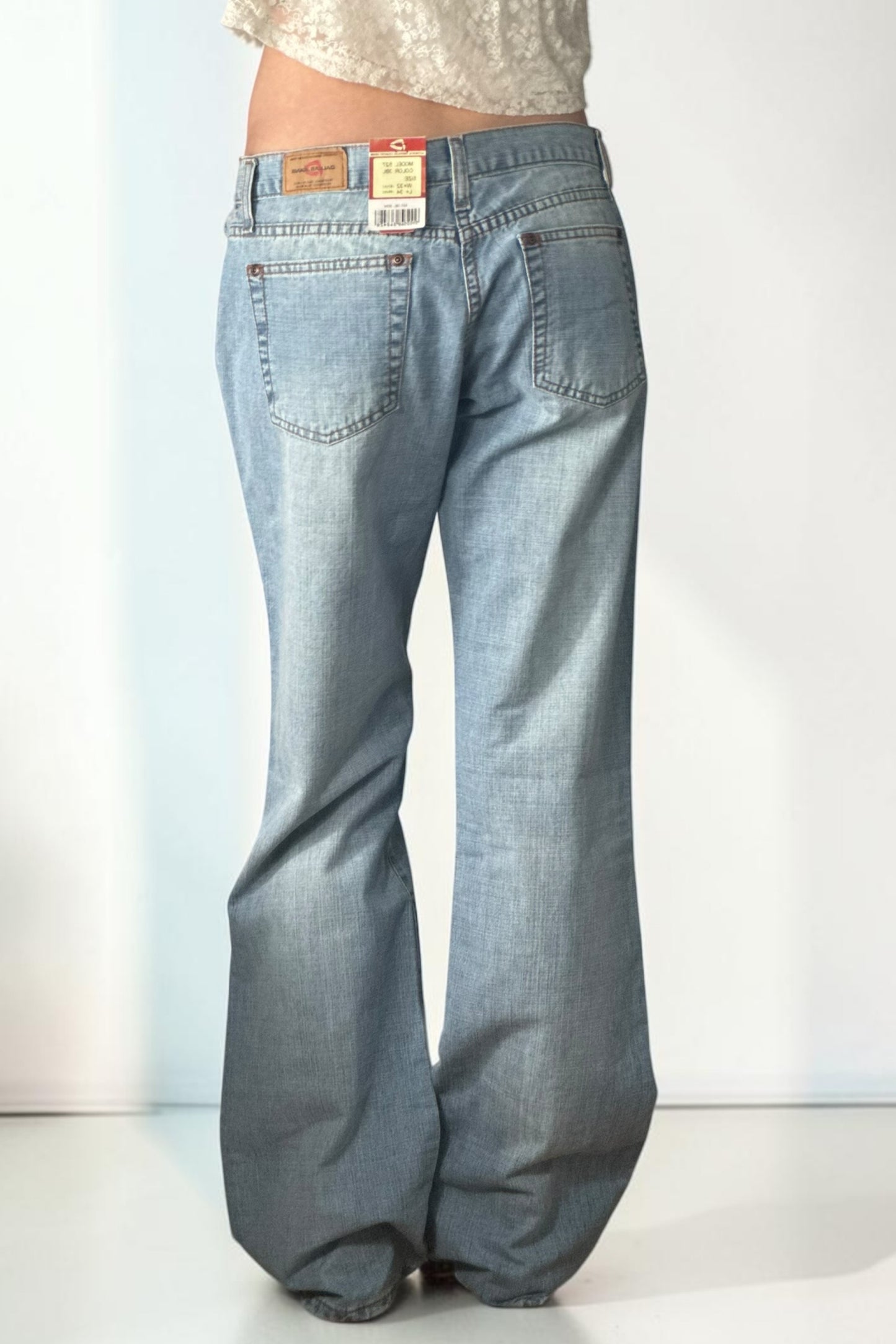 Lavtlivsjeans str: S (W32/L34)