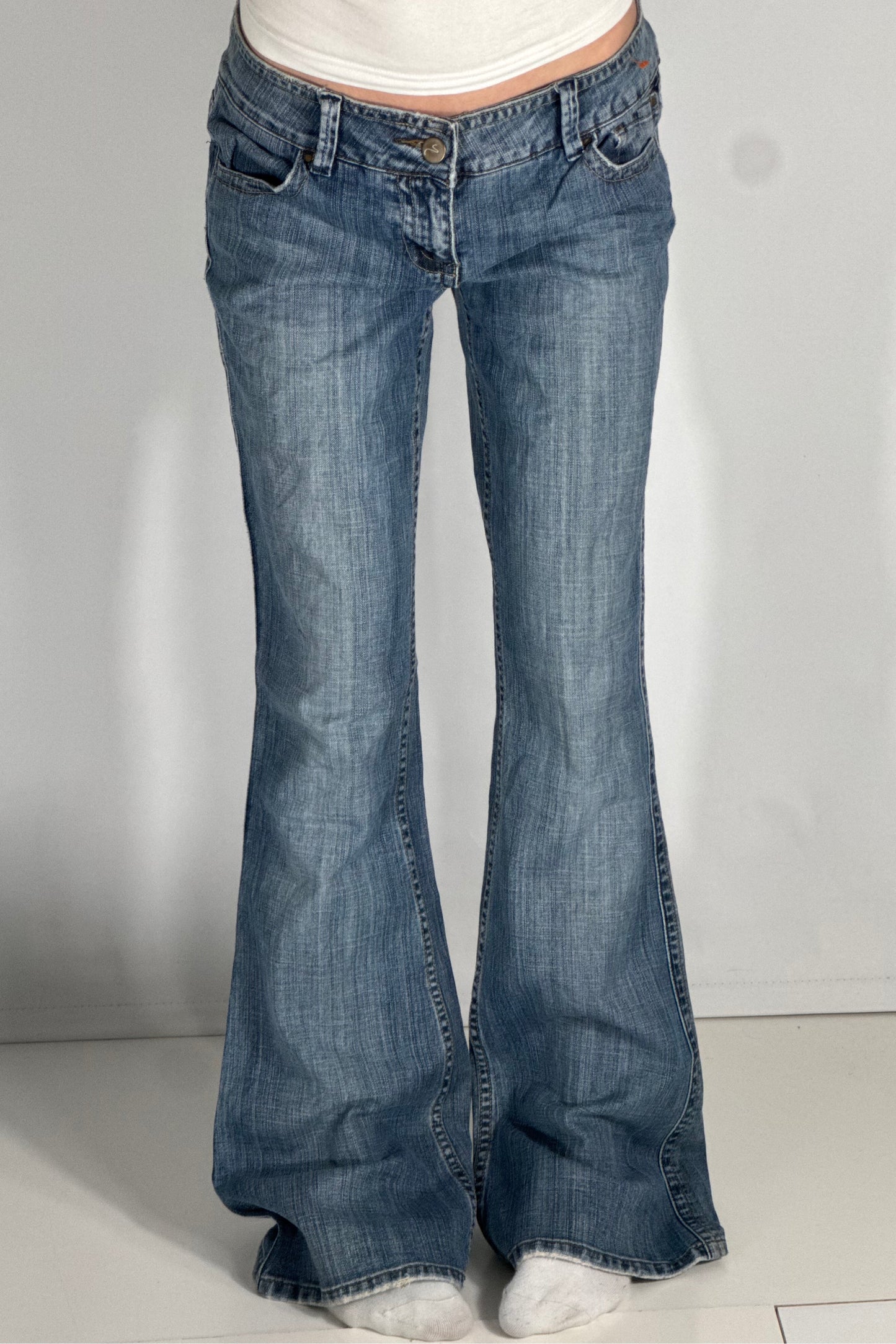 Lågmidjade jeans stl: M