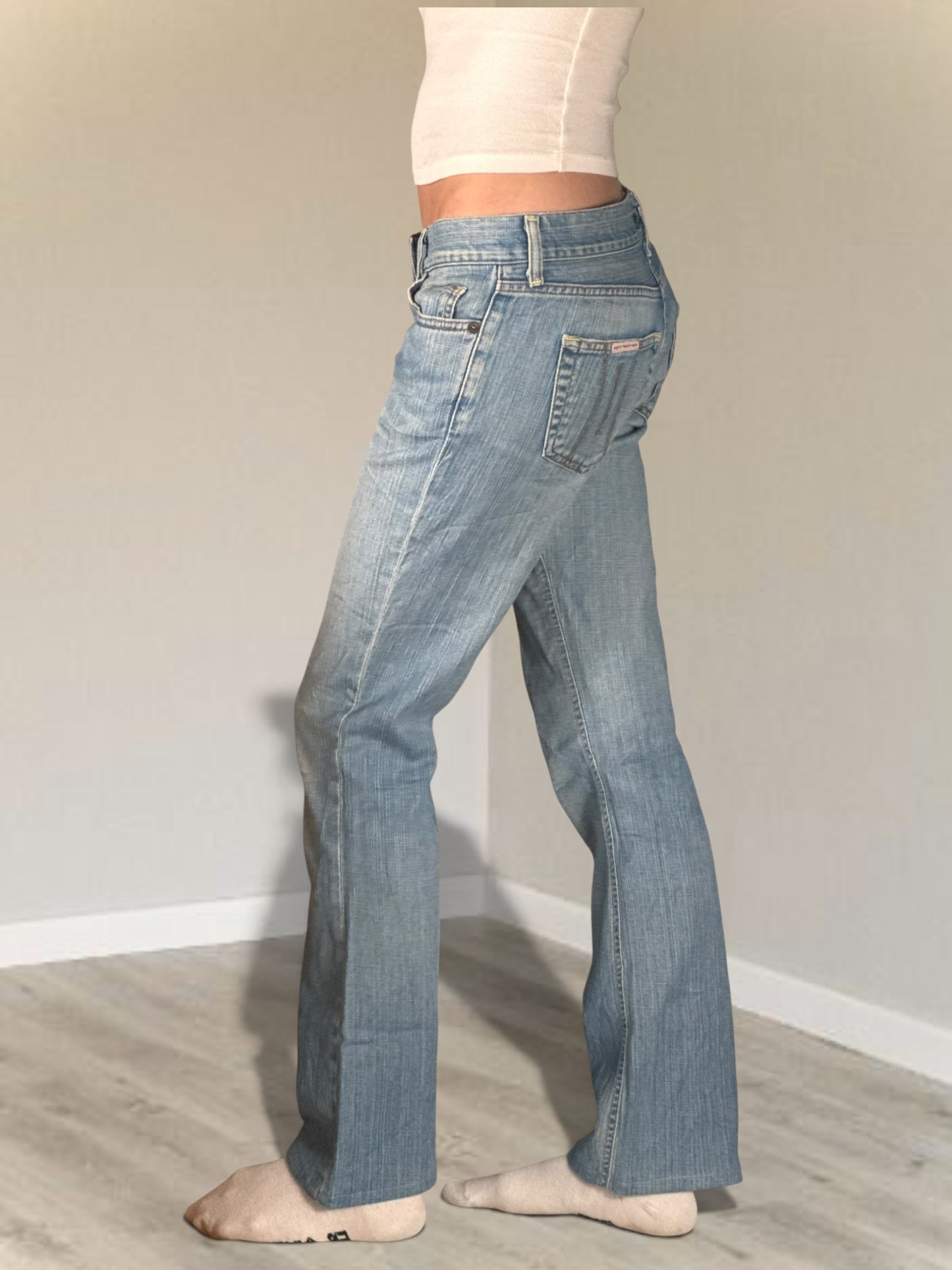Low-rise jeans size: S