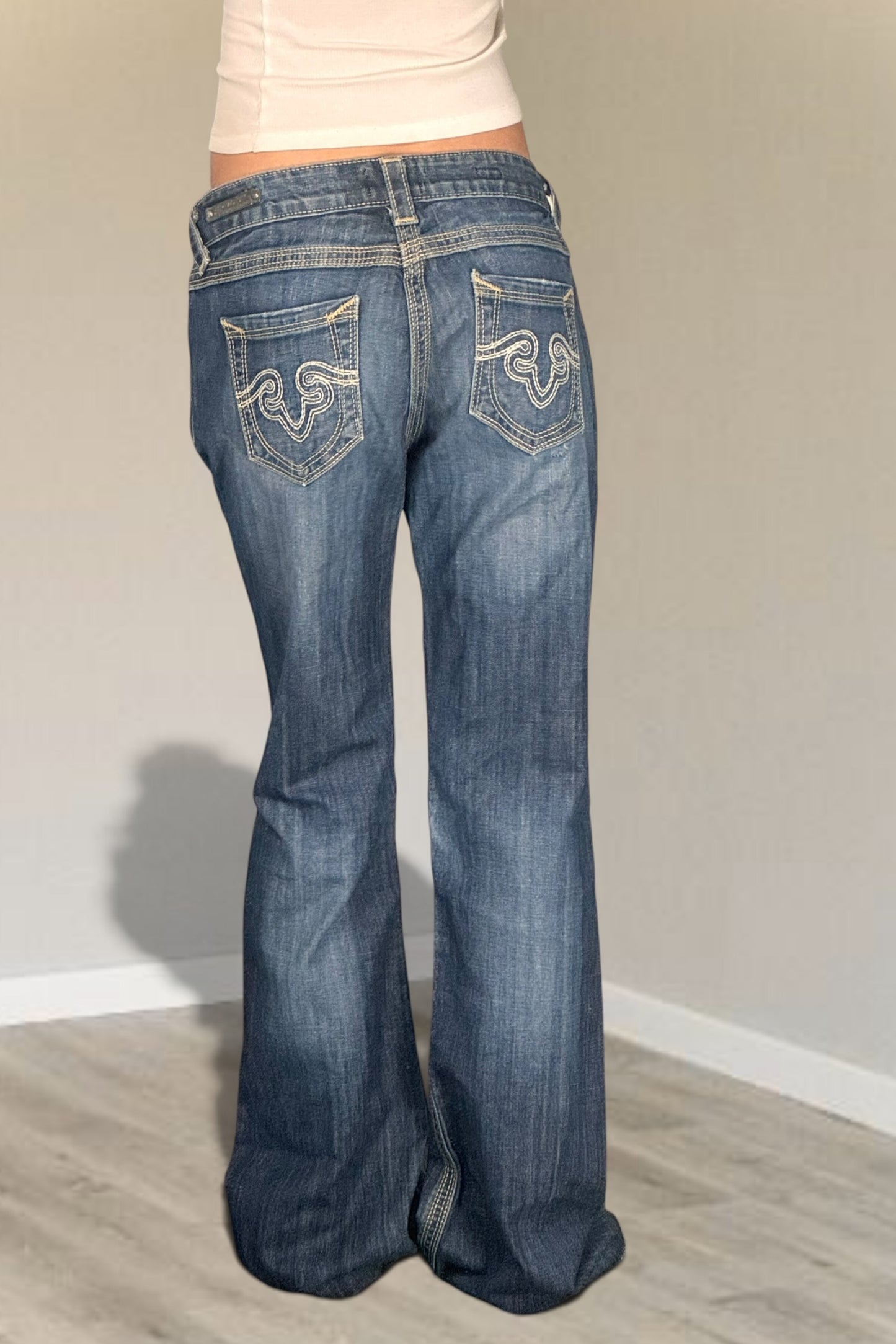 Lågmidjade jeans stl: (kopia 184)