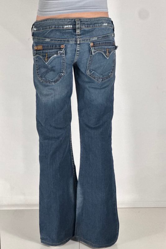 Lavtaljede jeans str: M