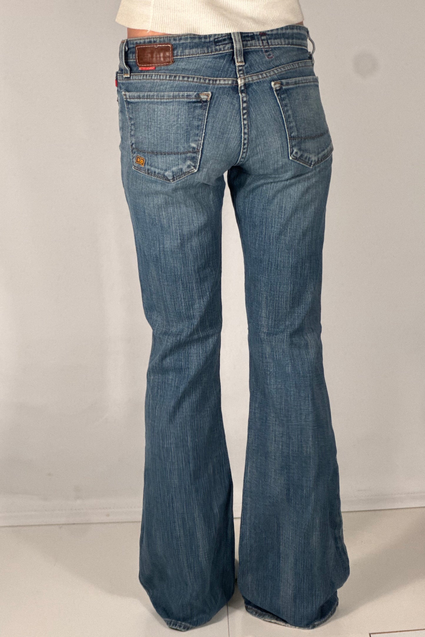 Lavtaljede jeans str: S