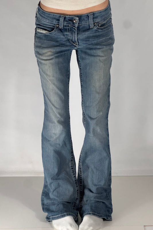 Lågmidjade jeans stl: S
