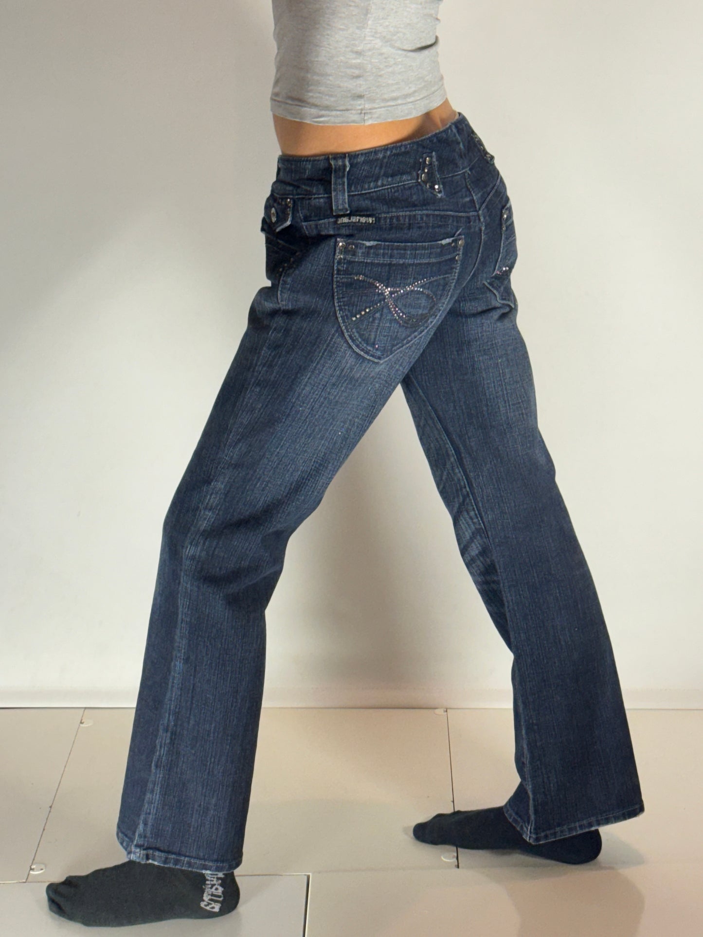 Lågmidjade jeans–stl: M