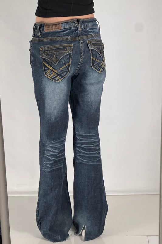 Utsvängda jeans stl: S