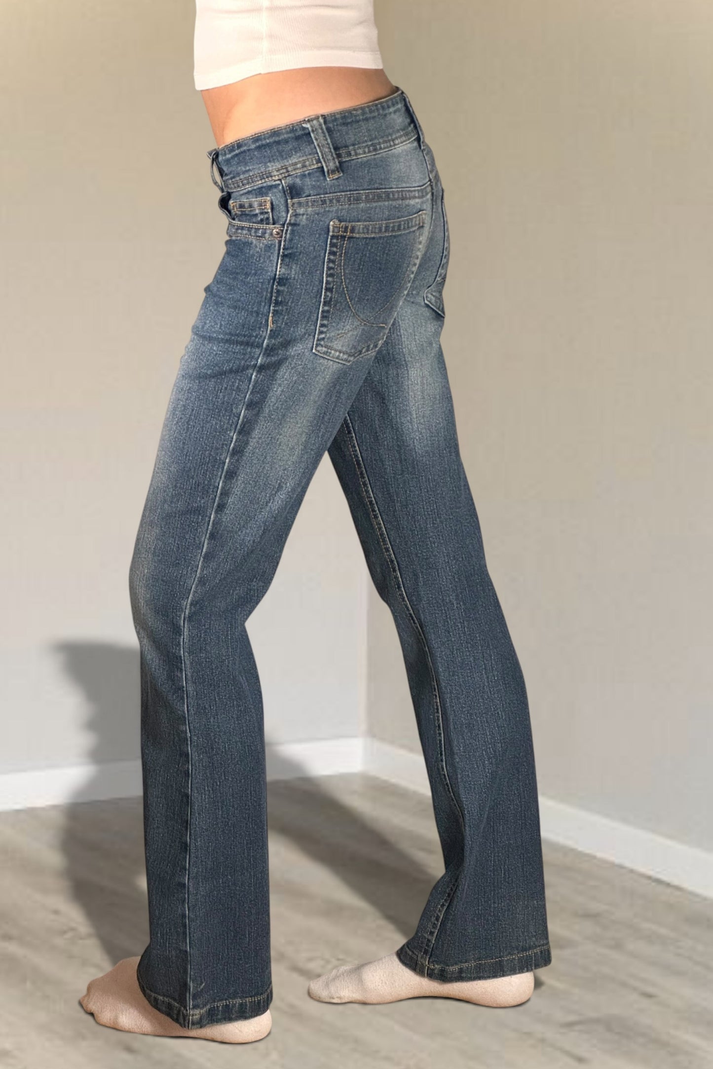 Low-rise jeans size: XS