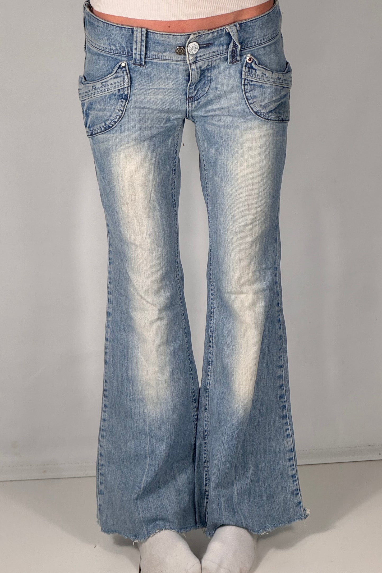 Lågmidjade jeans stl: S