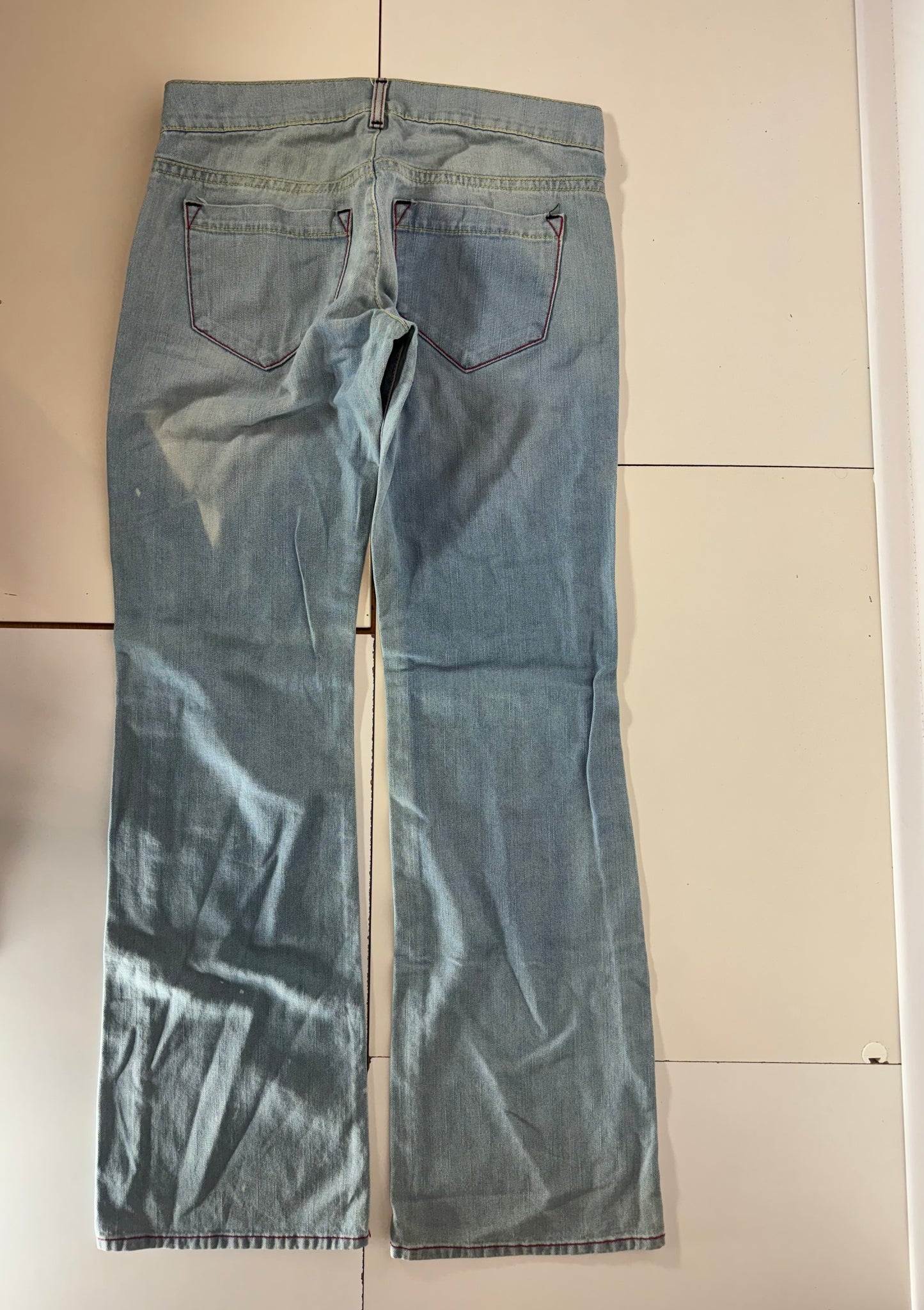 Lågmidjade jeans–stl: L