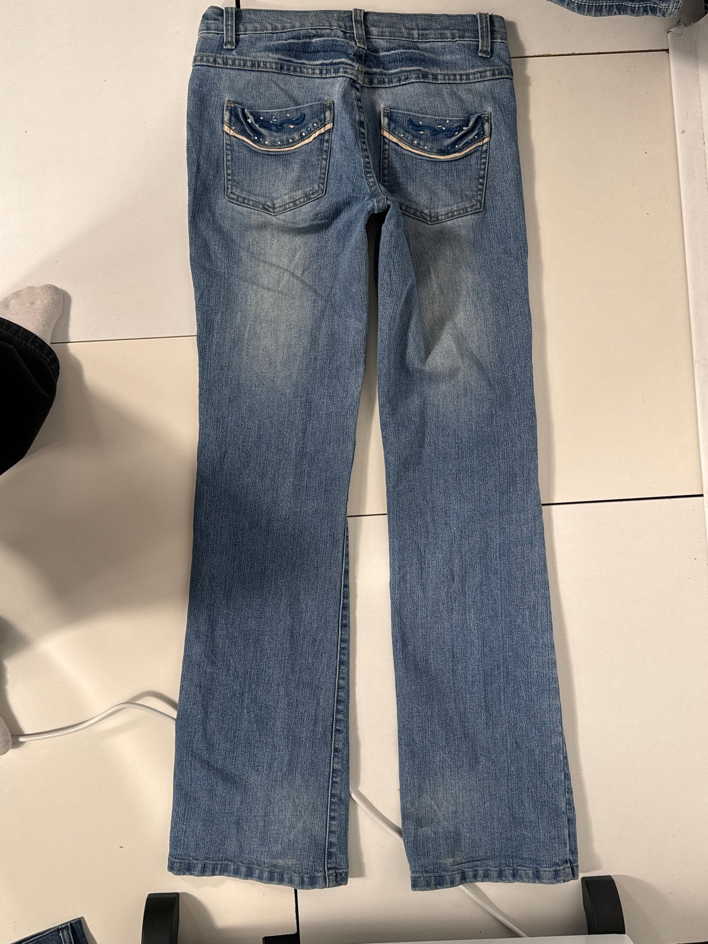 Utsvängda jeans stl: XS/S