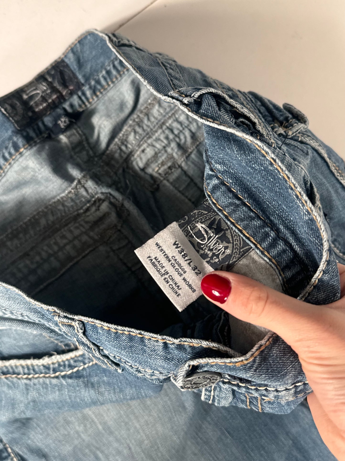 Utsvängda jeans stl: XXL